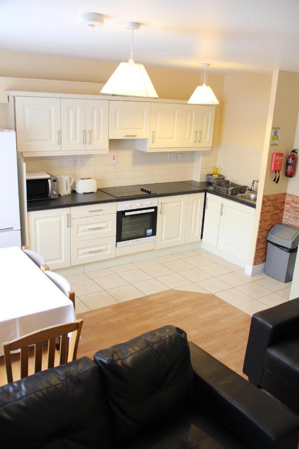 Tralee Town Centre Apartments Bagian luar foto