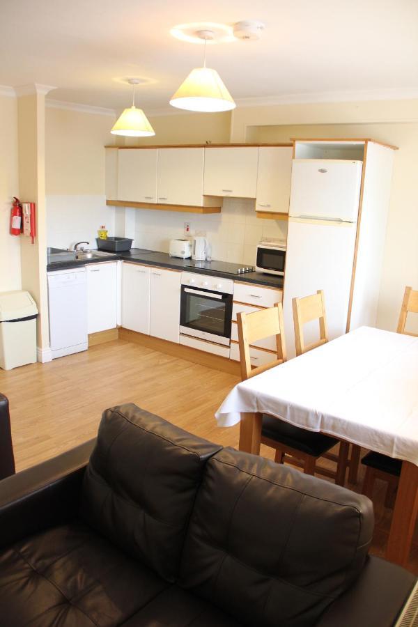 Tralee Town Centre Apartments Bagian luar foto