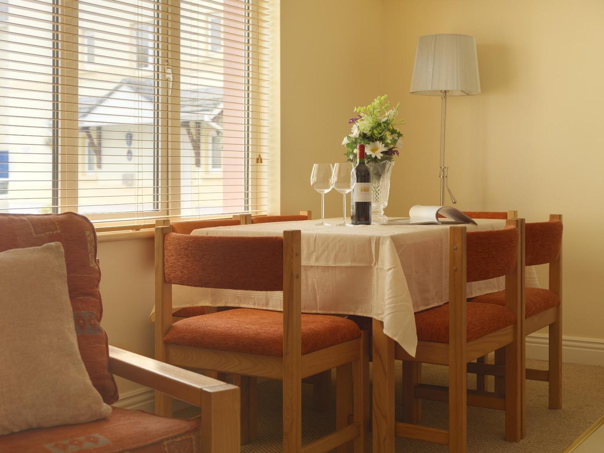 Tralee Town Centre Apartments Bagian luar foto